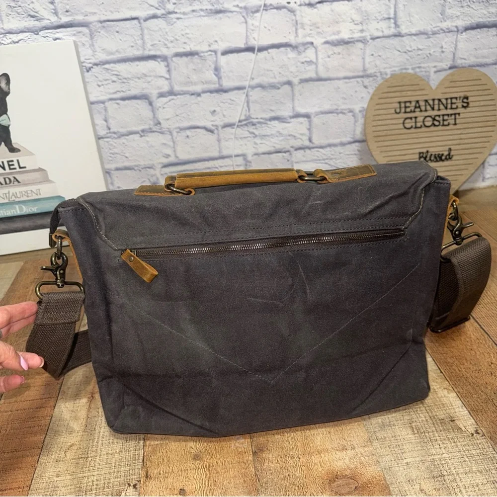 James Avery invitational retired rare hard to find messenger bag - Picture 13 of 16